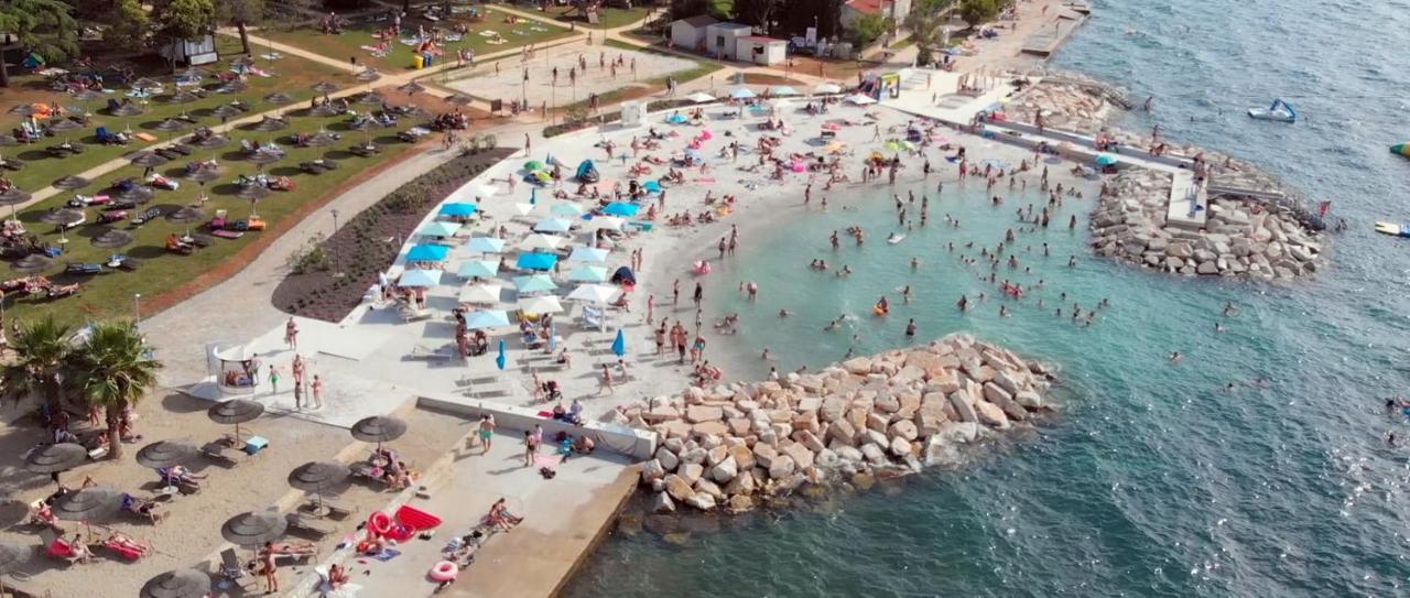 Luna 2 Poreč Exteriér fotografie